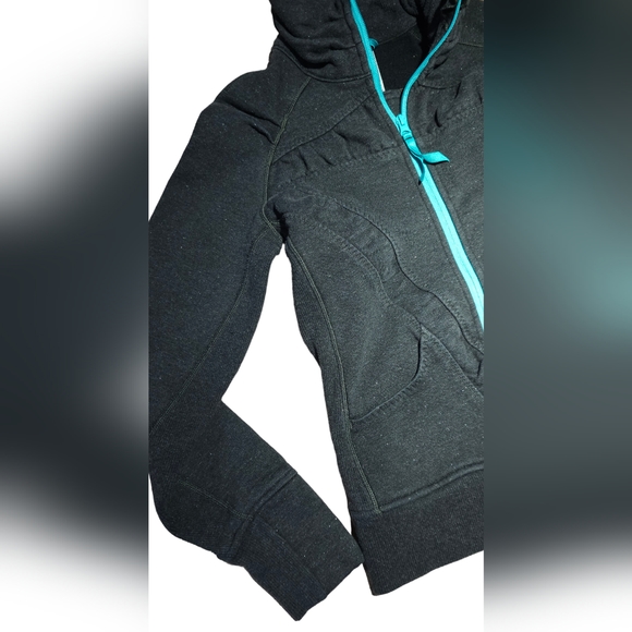 IVIVVA Girl's Cuddle Me Jacket Black Heather Sparkle, size 14 EC - Picture 8 of 15